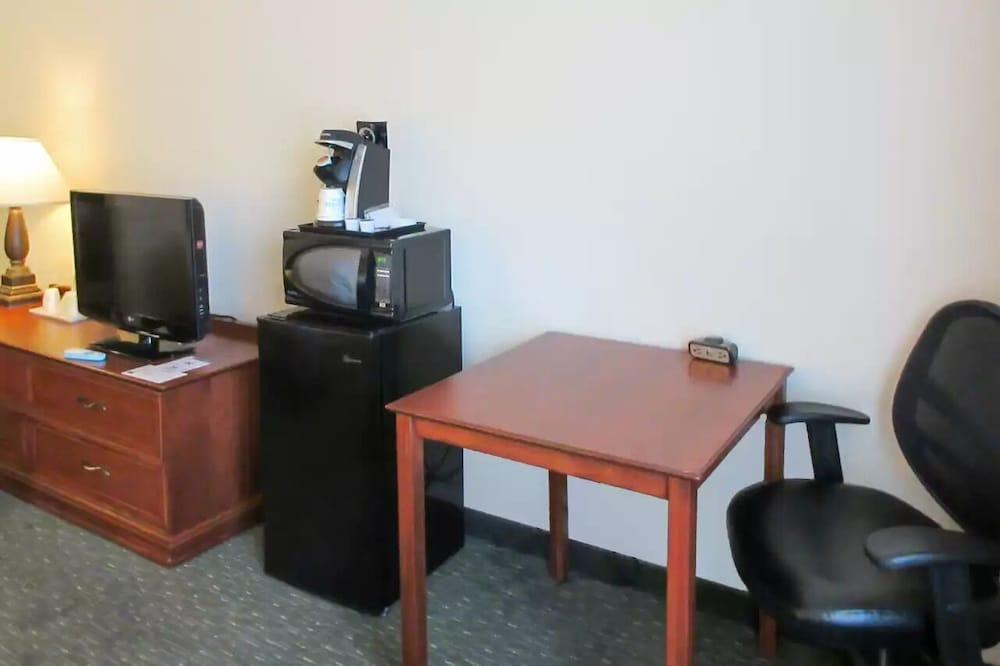 Comfort Inn & Suites Middletown - Franklin Екстериор снимка