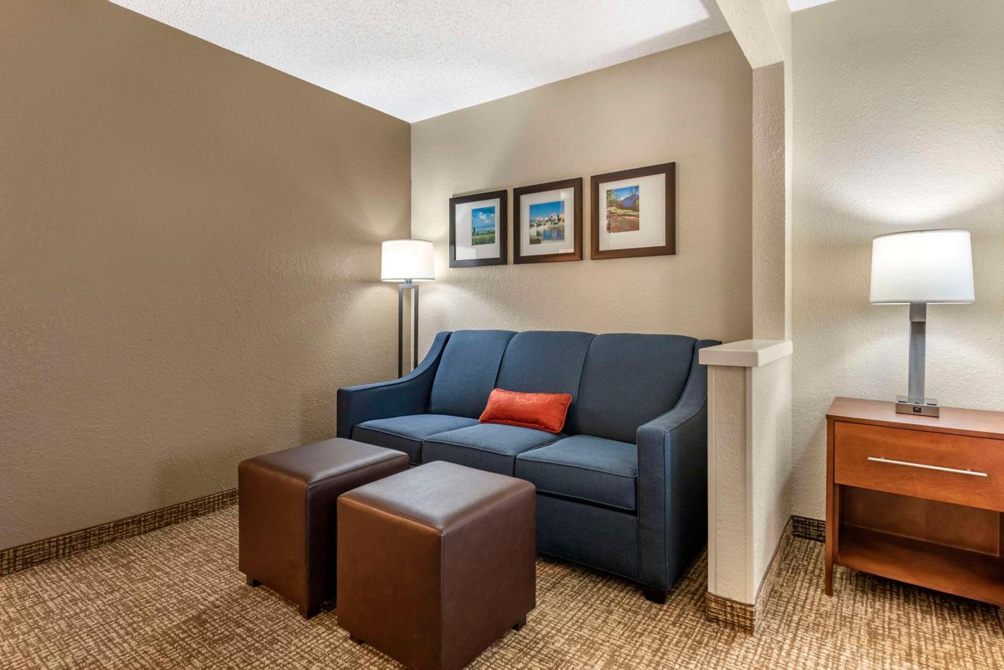 Comfort Inn & Suites Middletown - Franklin Екстериор снимка