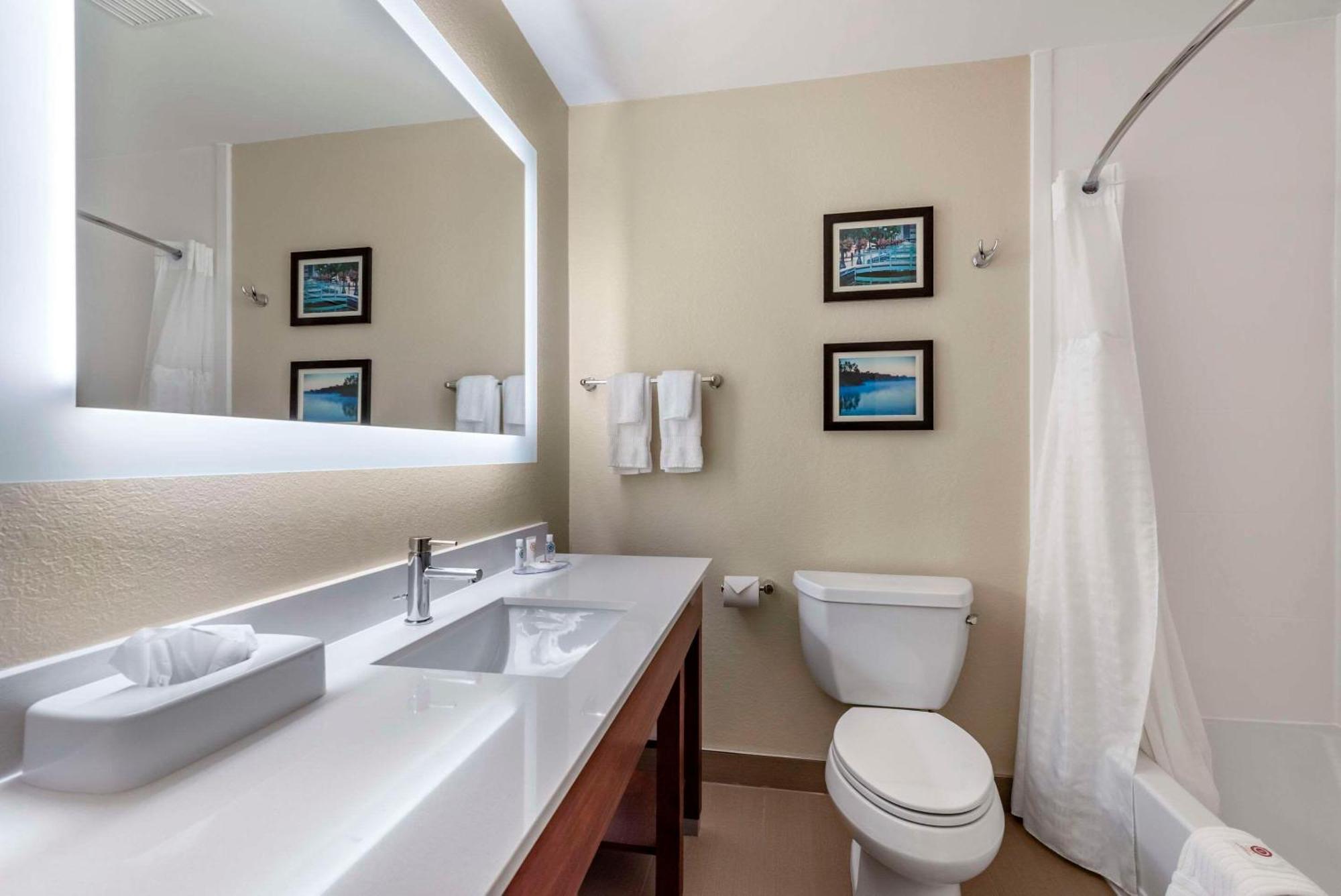 Comfort Inn & Suites Middletown - Franklin Екстериор снимка