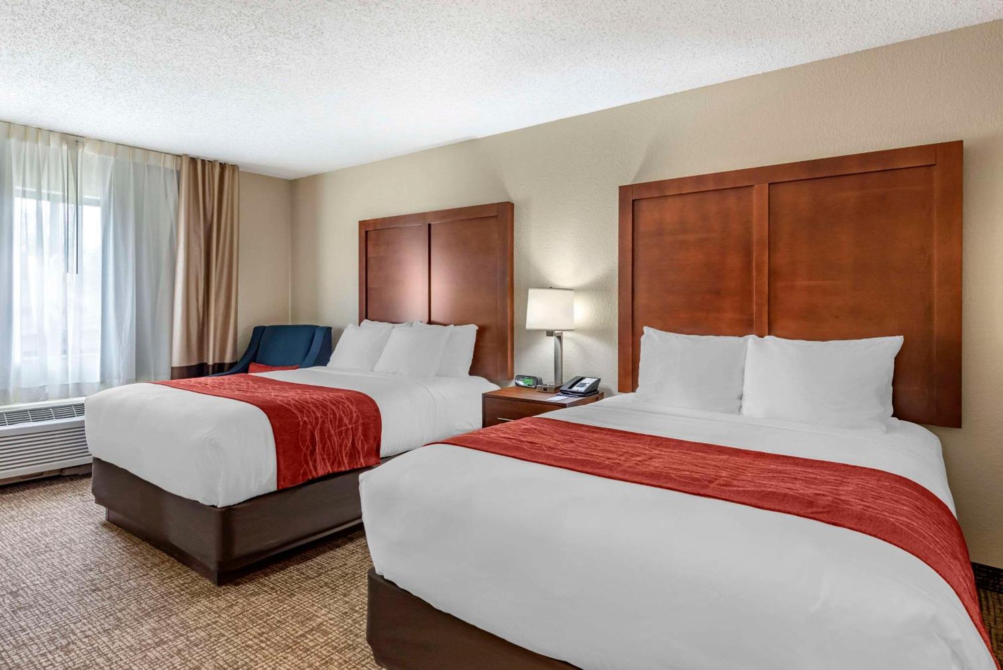 Comfort Inn & Suites Middletown - Franklin Екстериор снимка