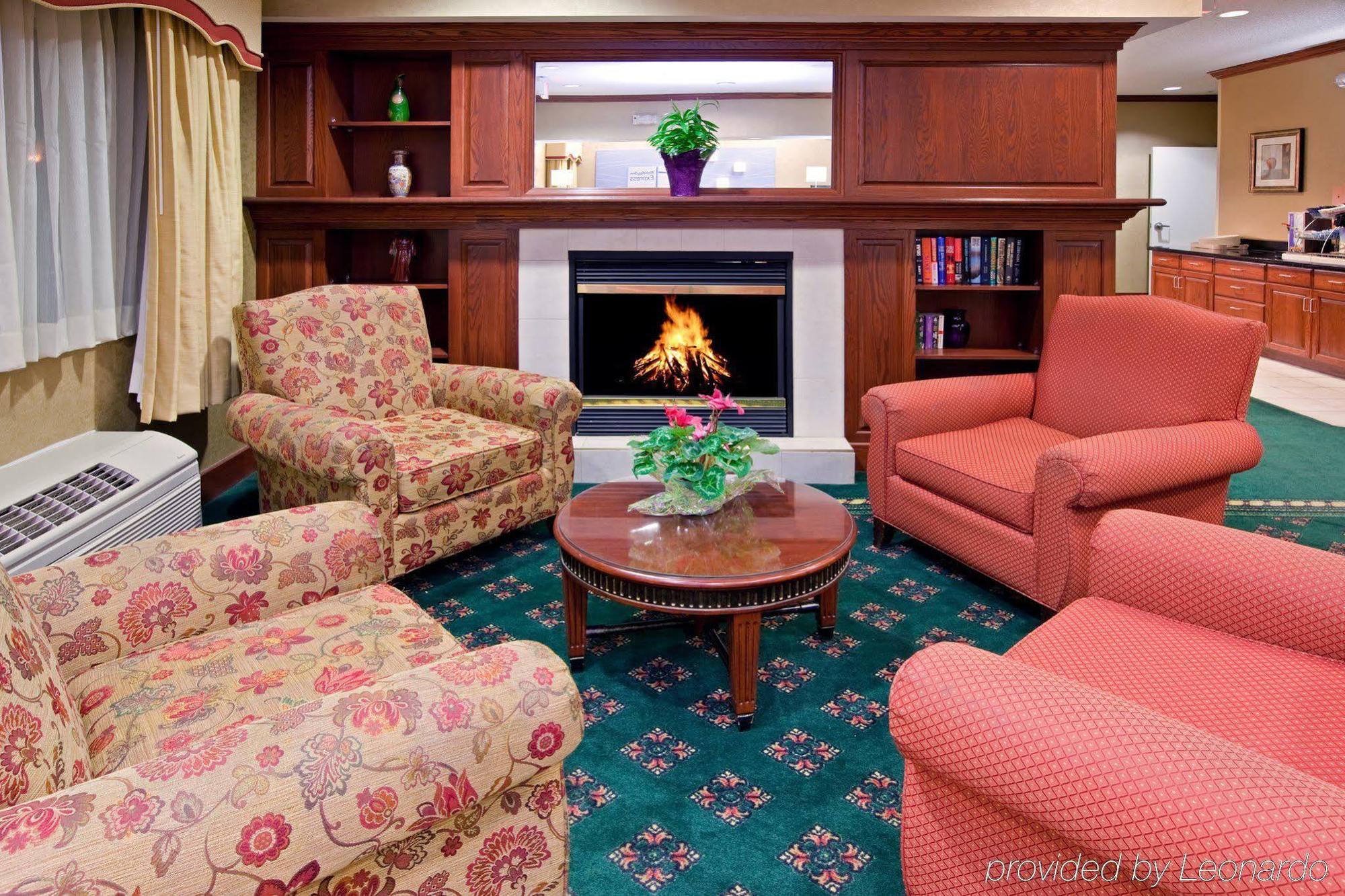 Comfort Inn & Suites Middletown - Franklin Екстериор снимка
